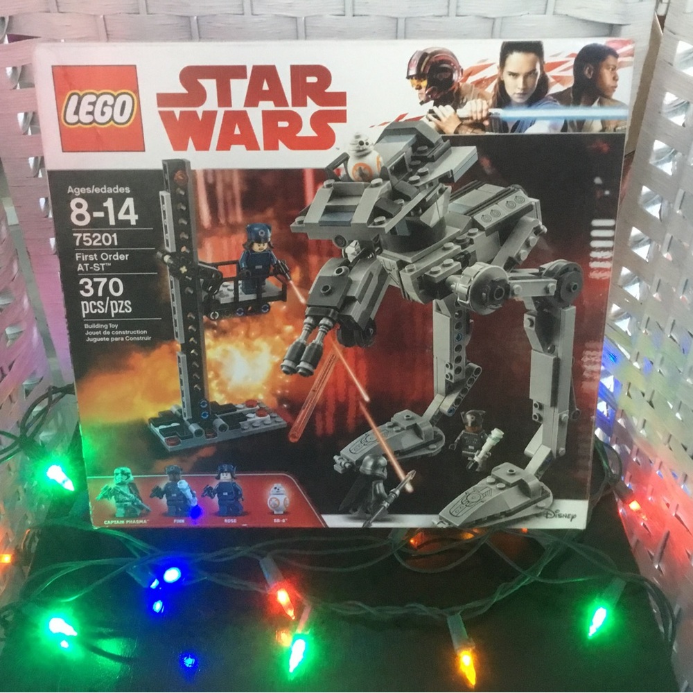Lego Star Wars 1st Order AT ST 75201 New with slight creases on box - Picture 2 of 16